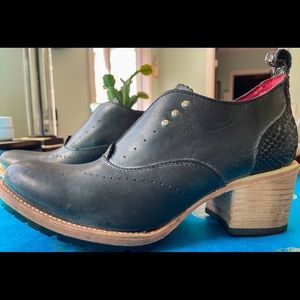 Freebird Sadie size 8 by Steven